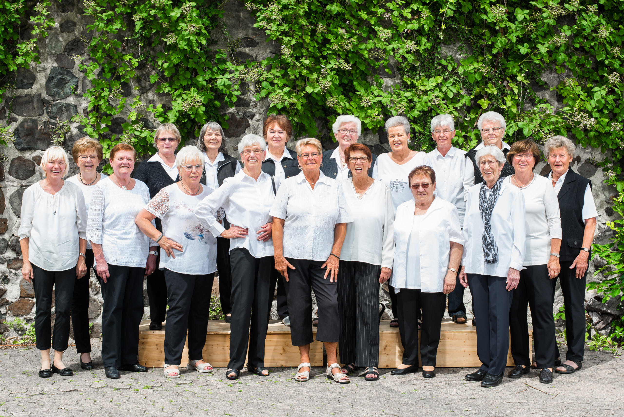 Der "Club der Musikzug-Frauen" 2018, beim Jubiläum 110 Jahre Musikzug Großenritte.