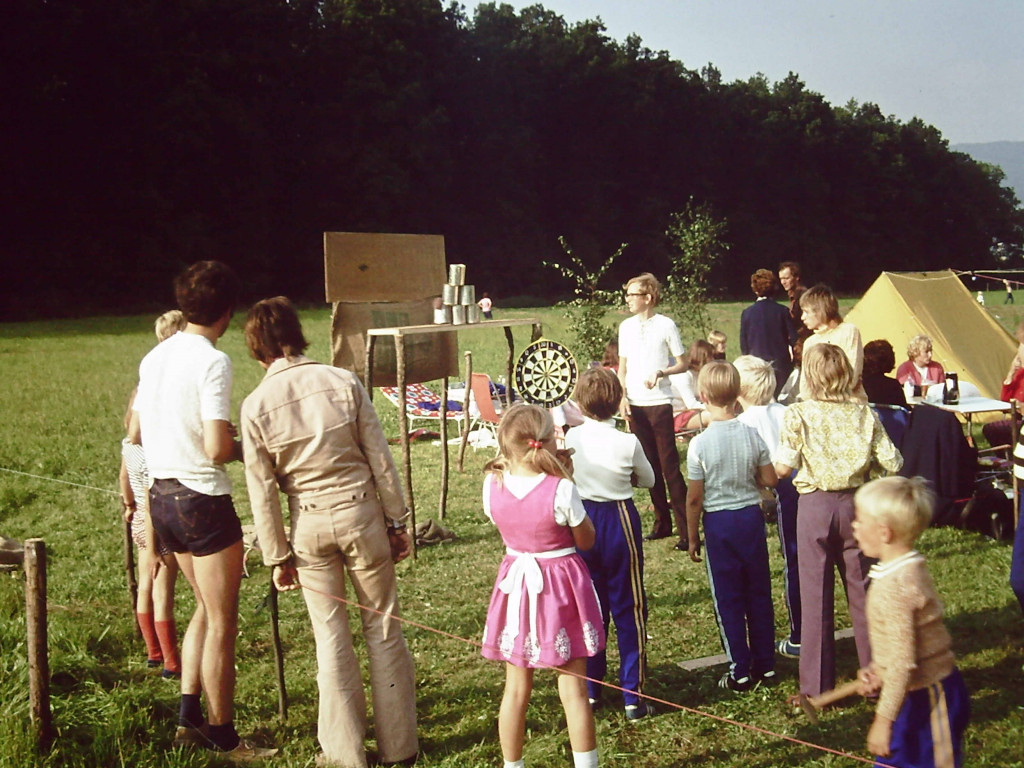 1972 - Sommerfest vor dem Großenritter Wald, auch mit Programm für die jüngsten Gäste
