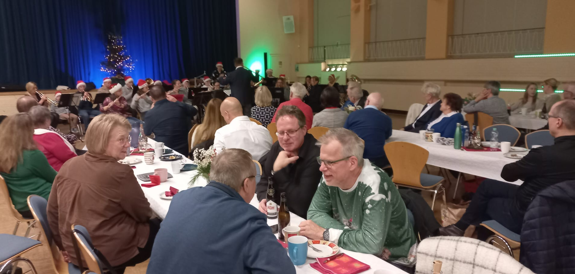 Das Nachwuchsorchester bei der Musikzug-Weihnachtsfeier 2025 Das Nachwuchsorchester bei der Musikzug-Weihnachtsfeier 2025